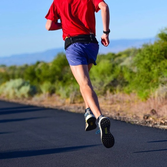 UltrAspire Black Fitted Race Hydration Belt XL - Picture 11 of 12